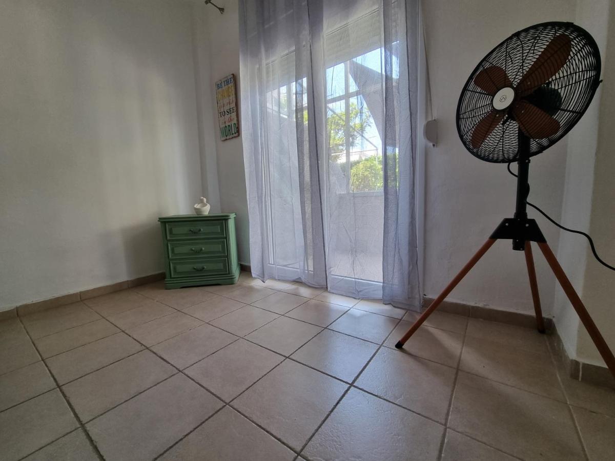 Peraía Sunny Houseヴィラ エクステリア 写真